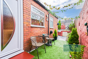 Photo 9- click for photo gallery